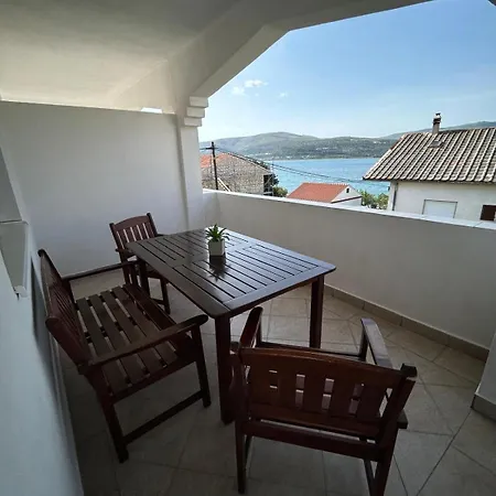 Grgic Apartment *